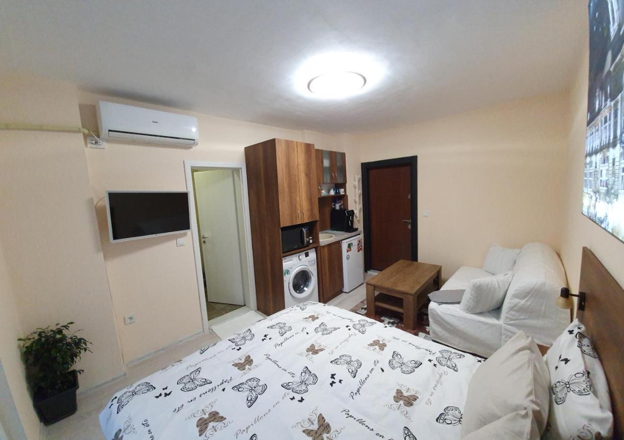 Malavi Dv1 Small Top Center Studio רוסה מראה חיצוני תמונה